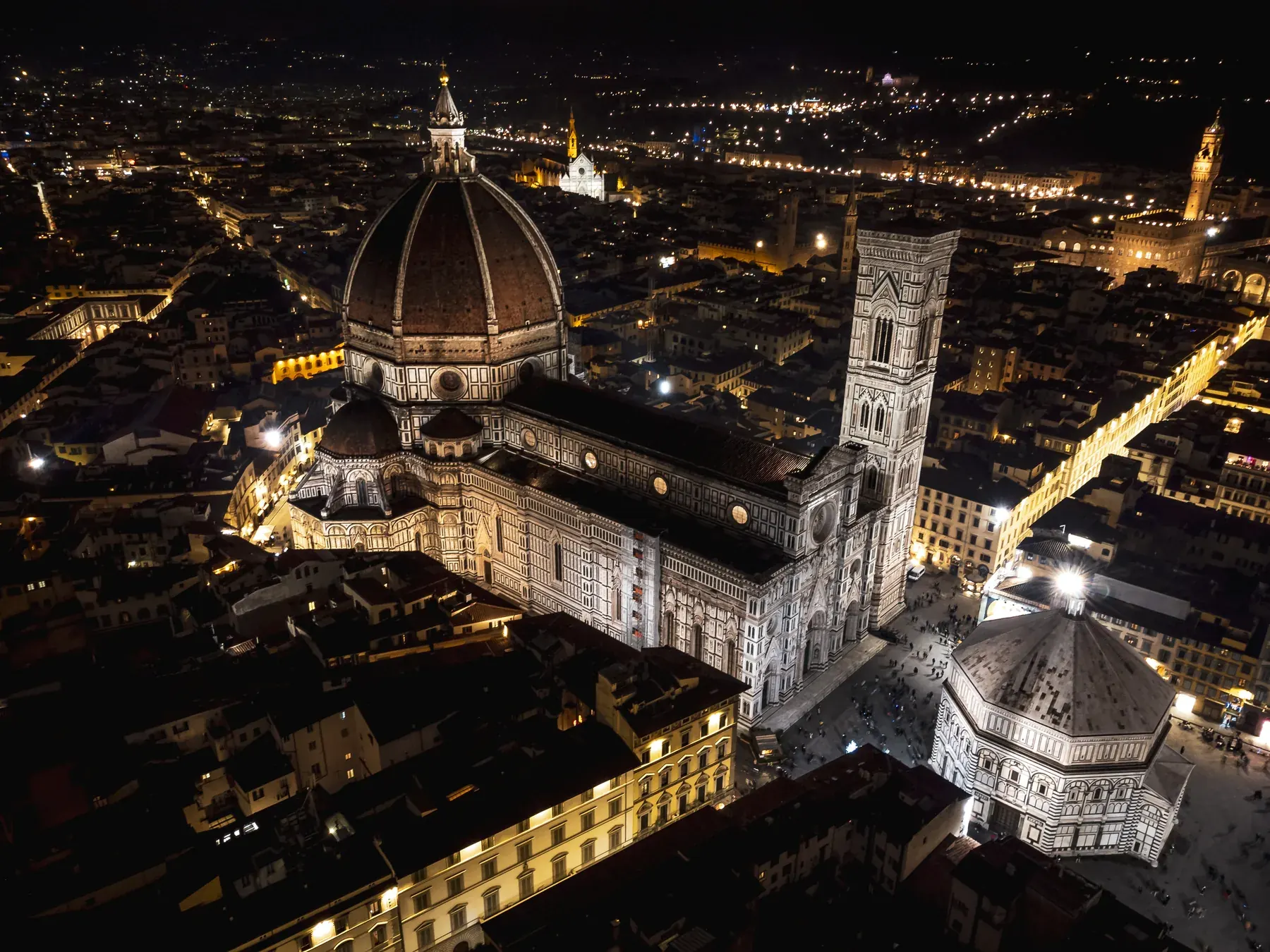 Veduta ampia di luogo storico